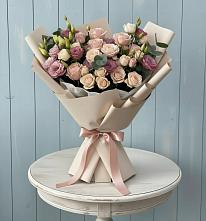 Букет цветов из:  Розы и Лизиантусы в Чехов-7