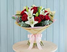 Букет цветов из:  Лилии и Розы в Чехов-7