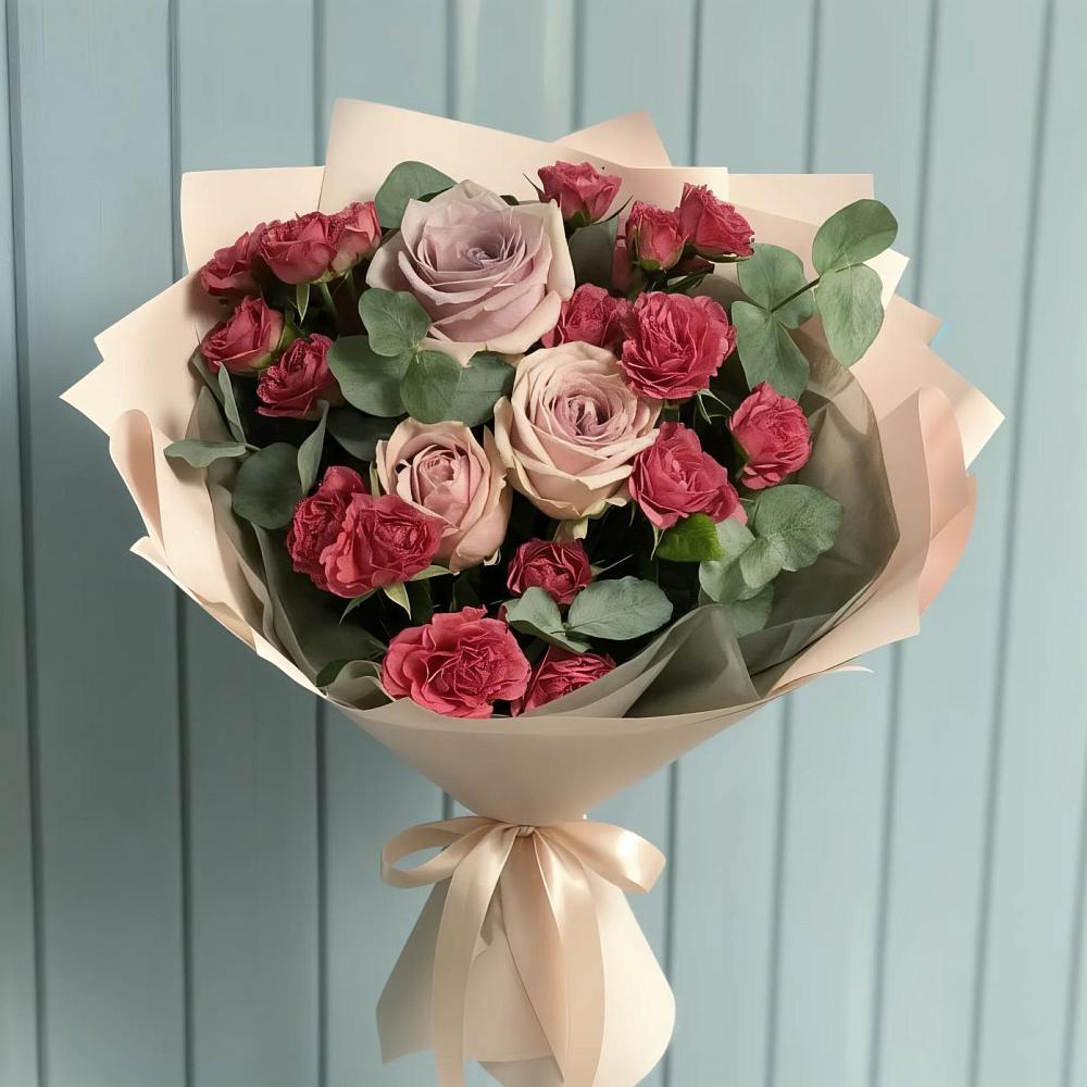 Букет цветов из: Гвоздики и Розы в Чехов-7