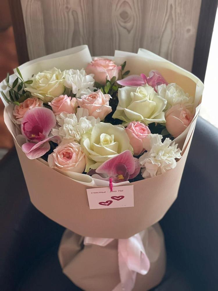 Букет цветов из: Орхидеи, Розы и Гвоздики в Чехов-7