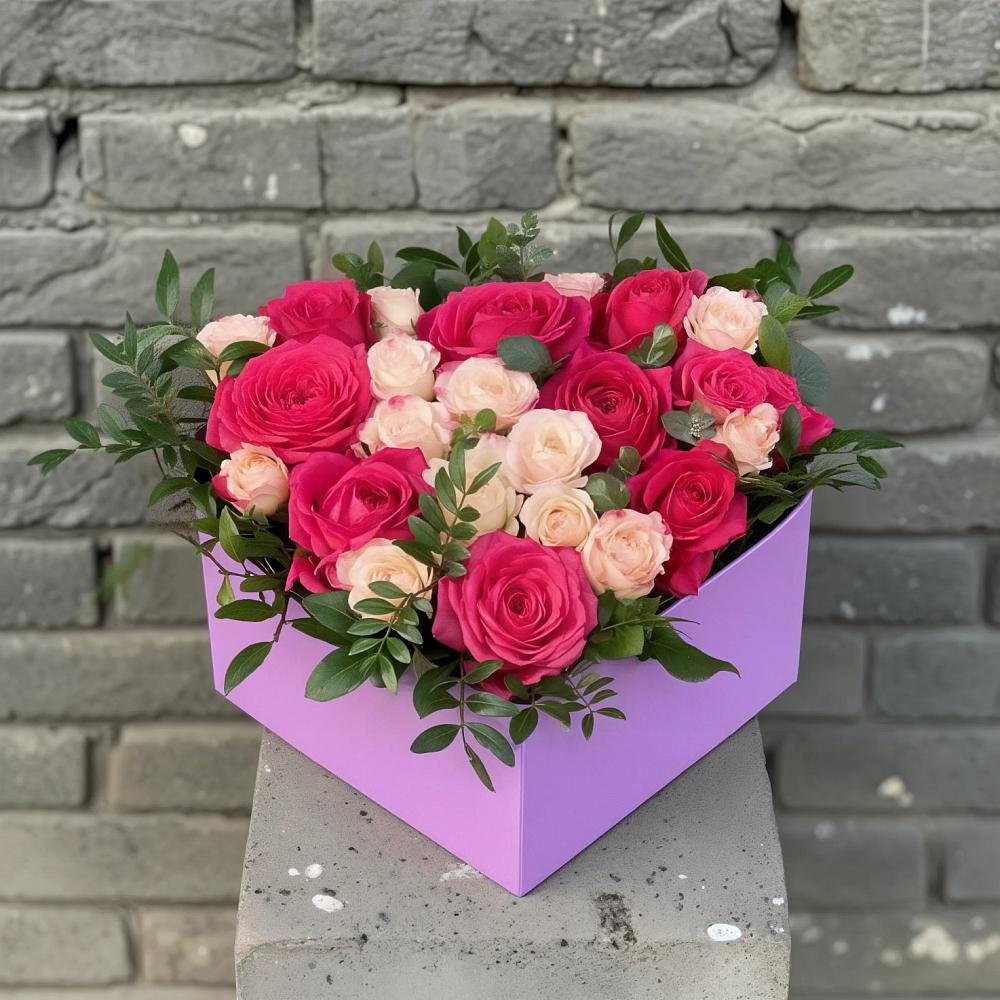 Цветочная композиция из Розы в коробке в Чехов-7