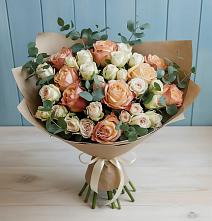 Букет цветов из:  Альстромерии и Розы #REPLACE_PRED# Чехов-7